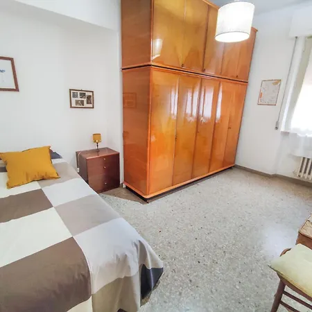 Daire Ampio Quadrilocale Vicino Al Mare E Al Centro *