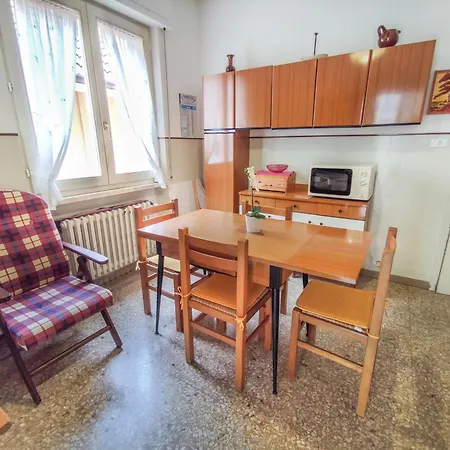 Ampio Quadrilocale Vicino Al Mare E Al Centro